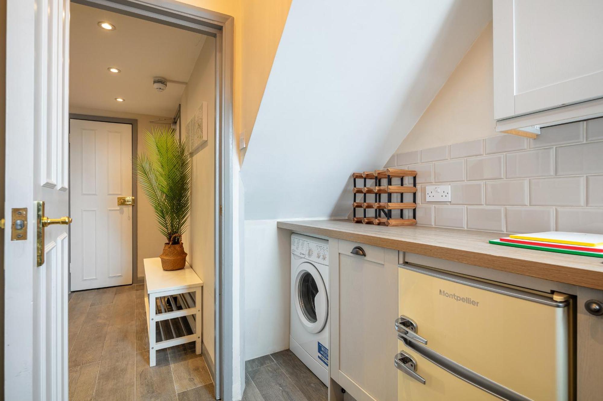 5A - Bright And Airy 2 Bedroom Apartment - Close To Central Londen Buitenkant foto