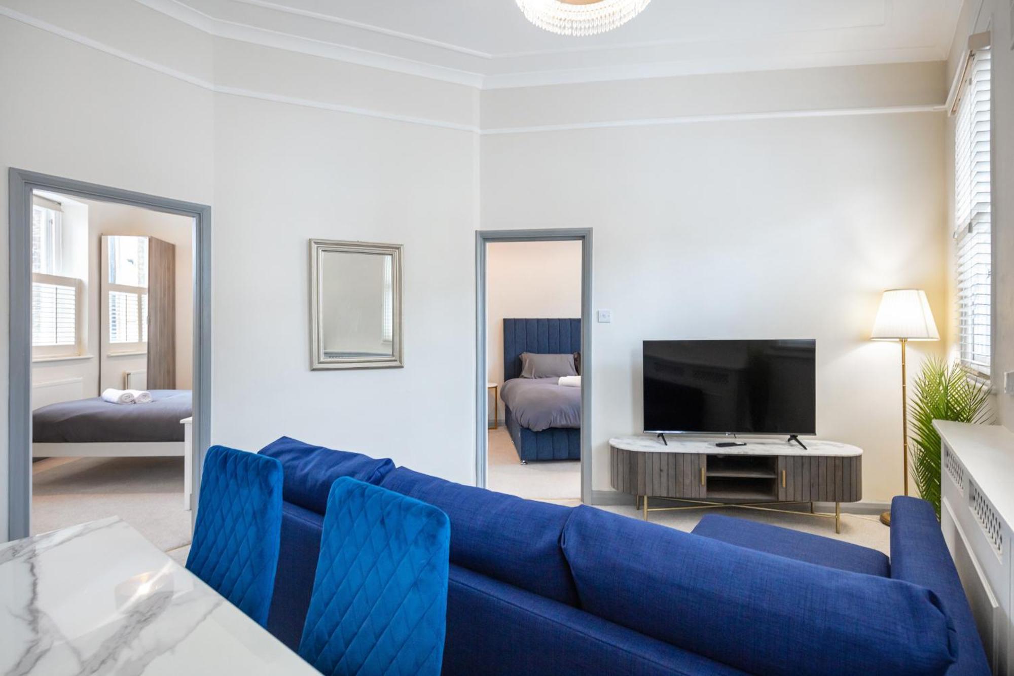 5A - Bright And Airy 2 Bedroom Apartment - Close To Central Londen Buitenkant foto