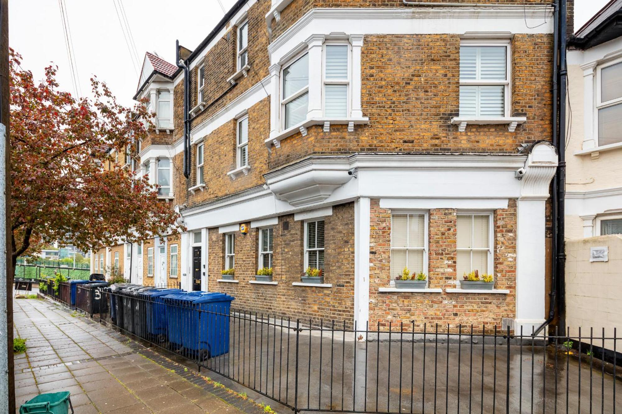 5A - Bright And Airy 2 Bedroom Apartment - Close To Central Londen Buitenkant foto